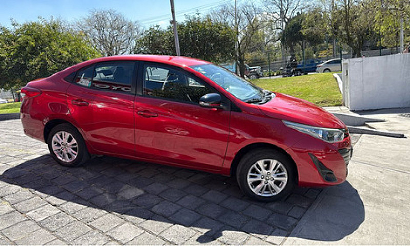Toyota Yaris 2020...