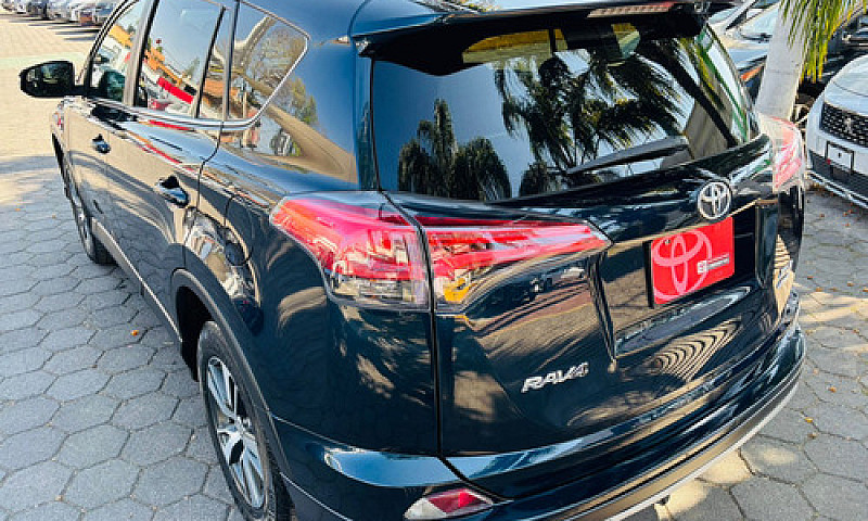 Toyota Rav4 2018...