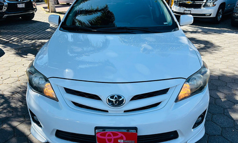 Toyota Corolla 2011...