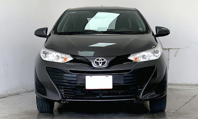 Toyota Yaris 2019...