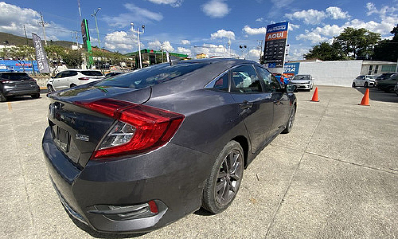 Honda Civic 2020...