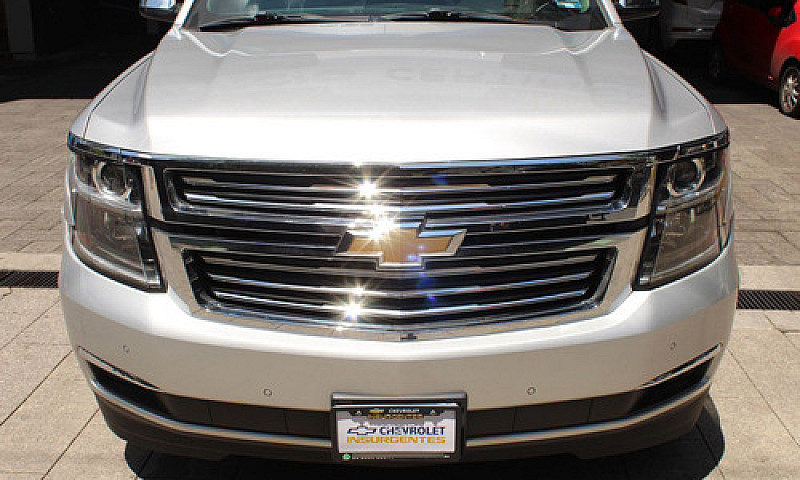 Chevrolet Suburban 2...