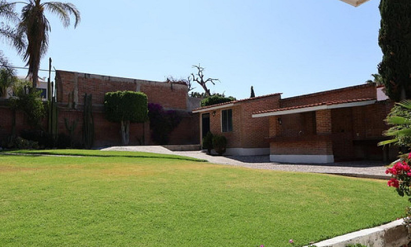Casa En Venta  Villa...