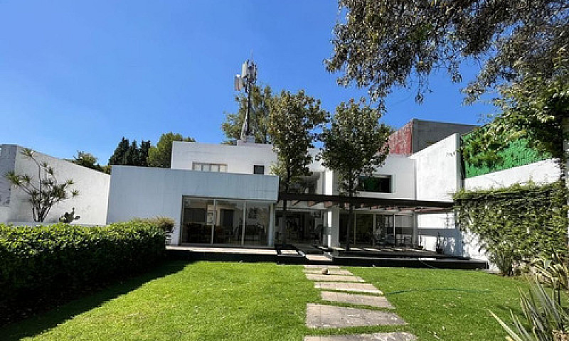 Venta Casa  Jardines...