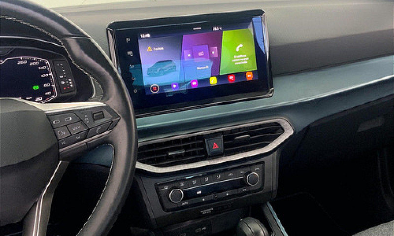 Seat Arona 2022...
