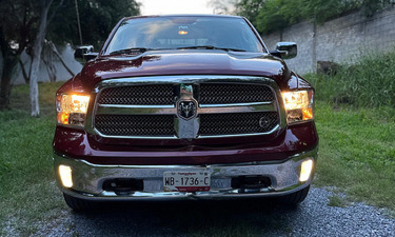 Dodge Ram 1500 5.7 2...
