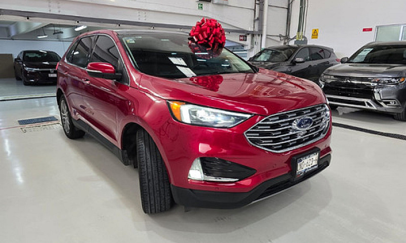 Ford  Edge  2022...