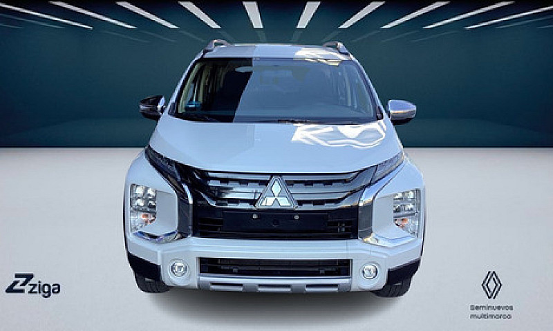 Mitsubishi Xpander 2...