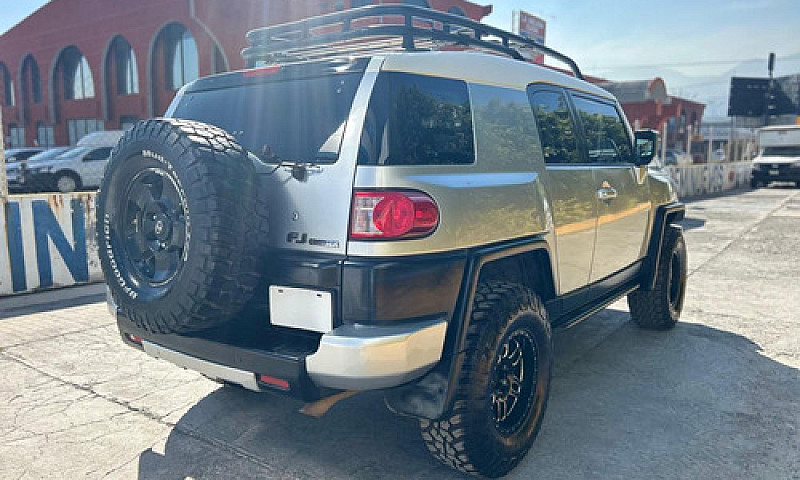 Toyota Fj Cruiser 20...