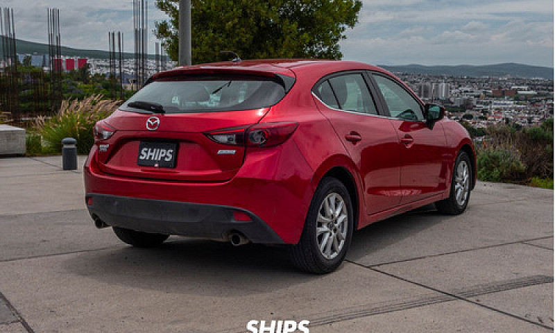 Mazda Mazda 3 2016...