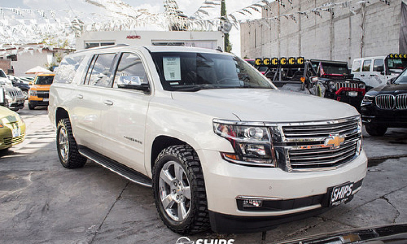 Chevrolet Suburban 2...