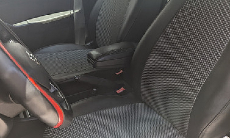 Seat Toledo 1.2 Styl...