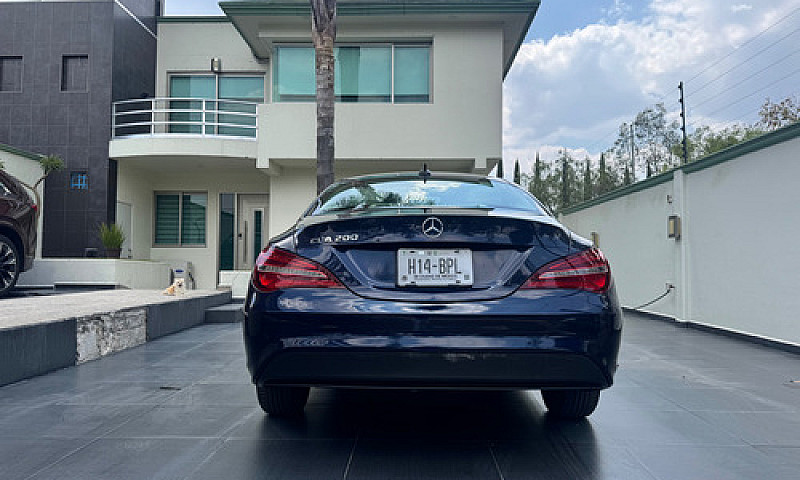 Mercedes-Benz Clase ...