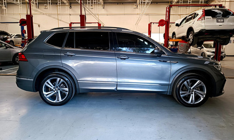 Volkswagen Tiguan 20...