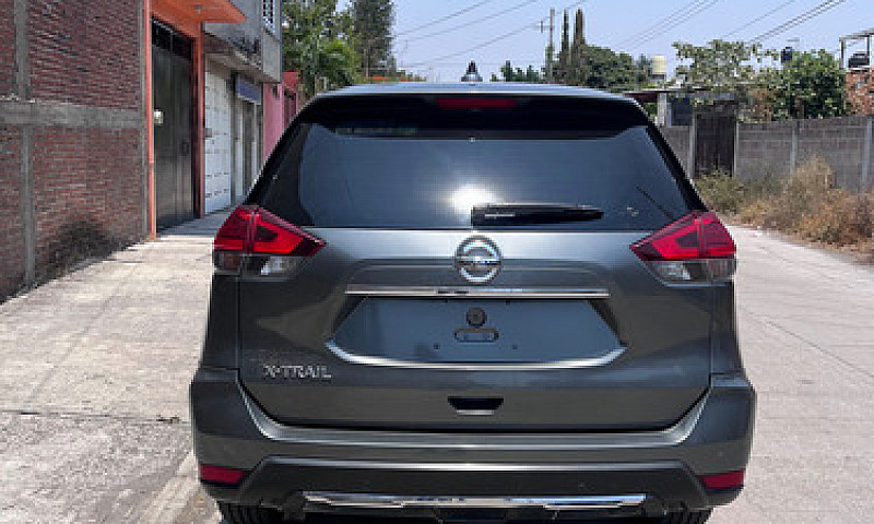 Nissan X-Trail 2.5 S...