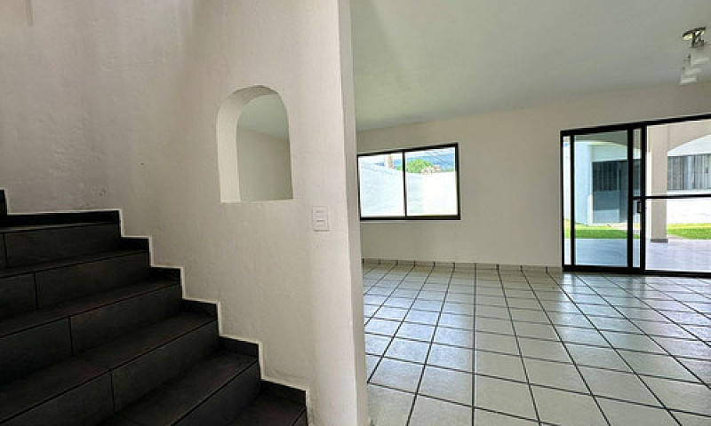 Casa En Venta Ahuate...