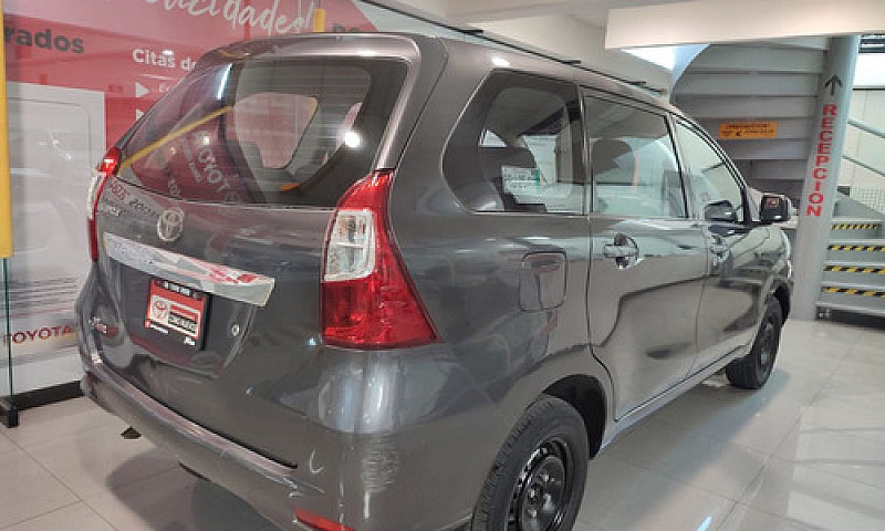 Toyota Avanza 2017...