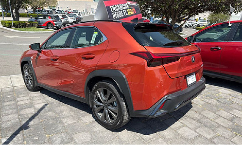Lexus Ux 2023...