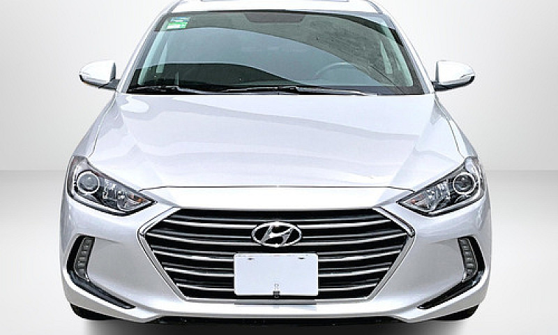 Hyundai Elantra 2018...