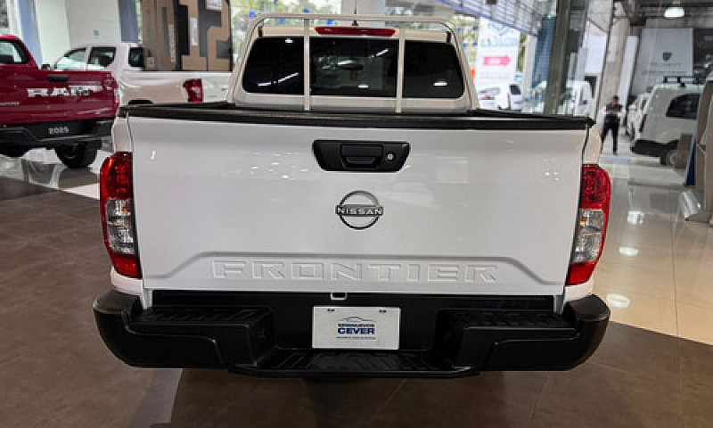 Nissan Frontier 2024...
