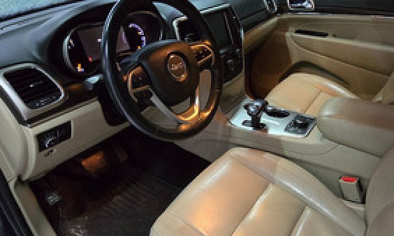 Jeep Grand Cherokee ...