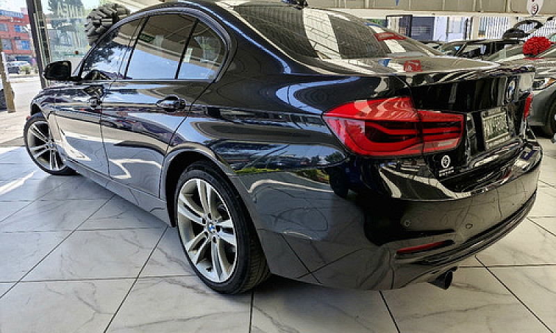 Bmw  Serie 3  2018...