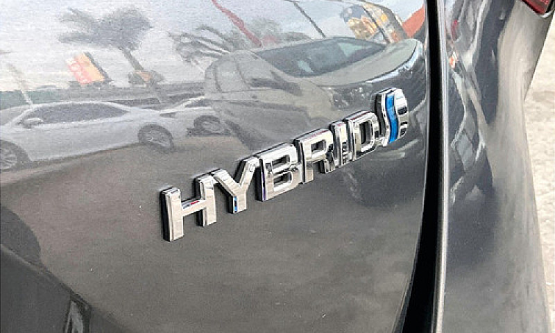 Toyota Prius 2022...