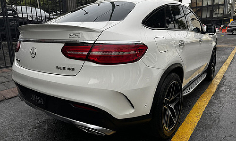 Mercedes-Benz Clase ...