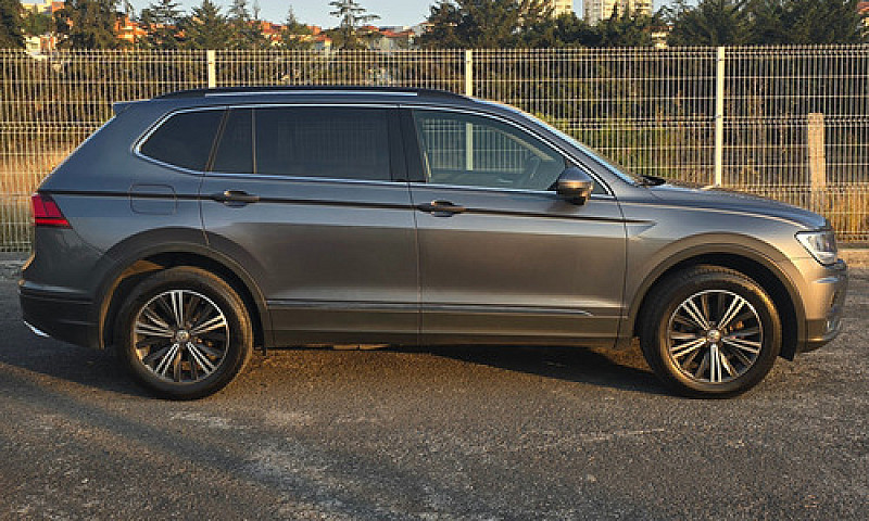 Volkswagen Tiguan 1....