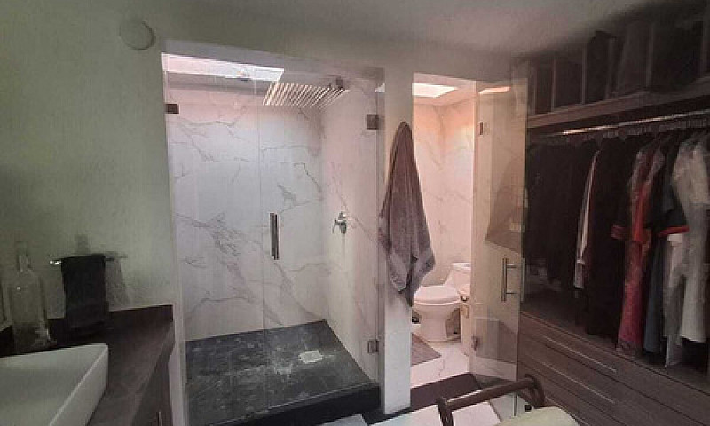 Casa En Venta  Conda...