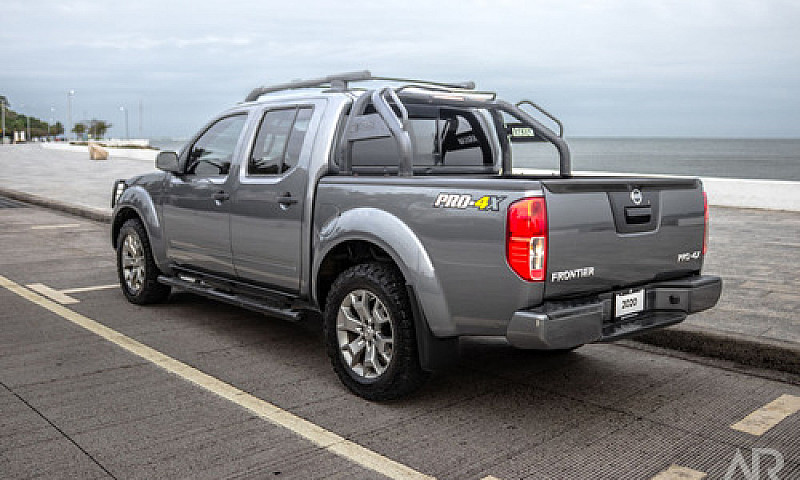 Nissan Frontier 2020...