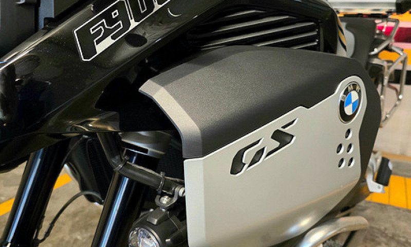 Bmw F 900 Gs Adventu...