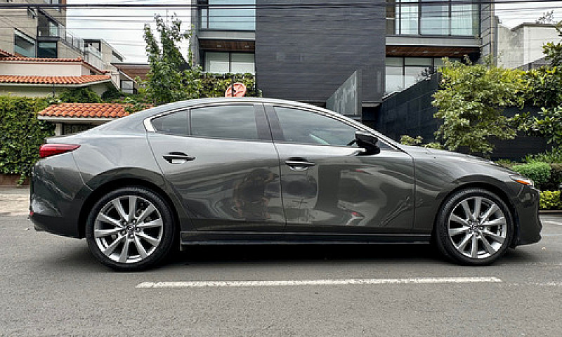 Mazda 3 I Grand Tour...