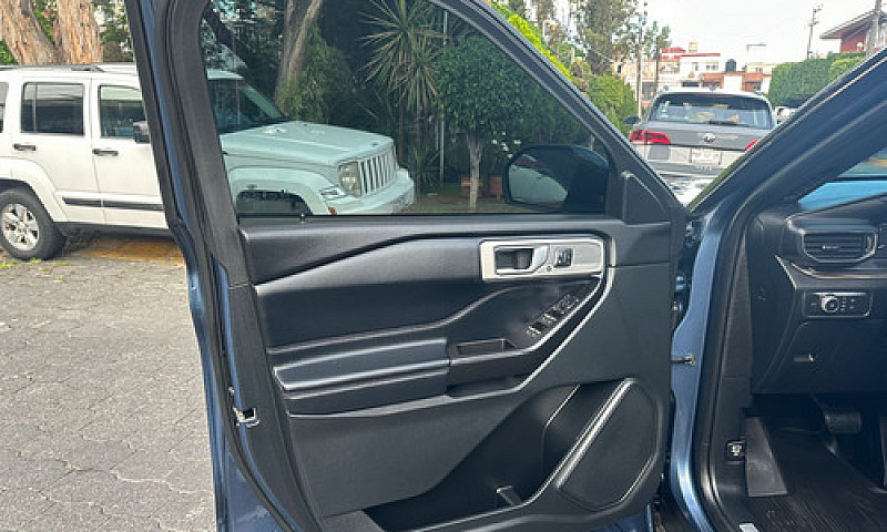 Ford Explorer 3.5 Li...