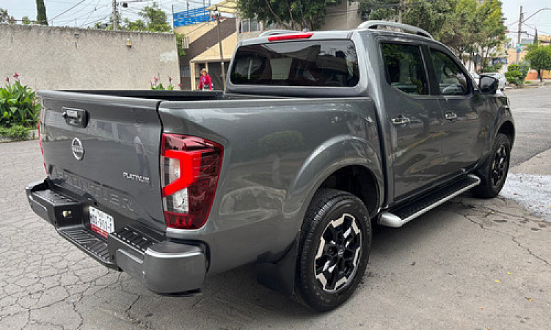 Nissan Frontier 2.5 ...