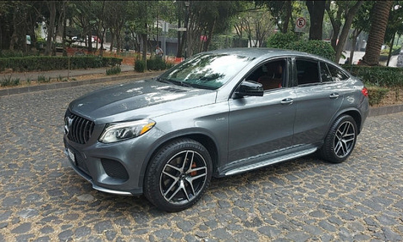 Mercedes-Benz Clase ...