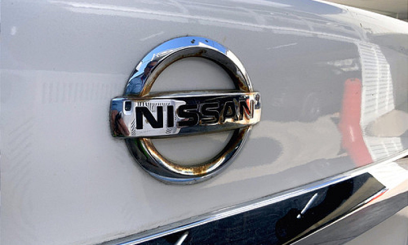 Nissan Sentra 2019...