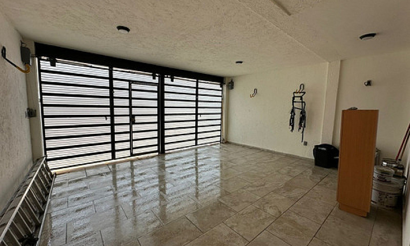 Casa Mision La Joya...