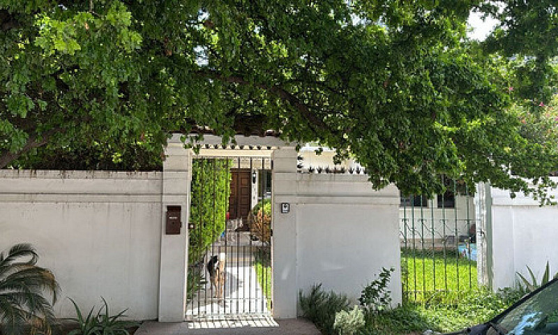 Casa En Venta En Mir...
