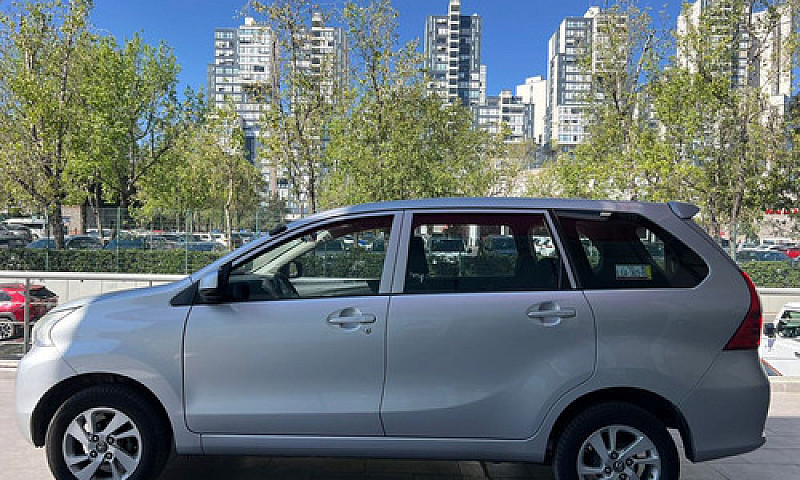 Toyota Avanza 2019...