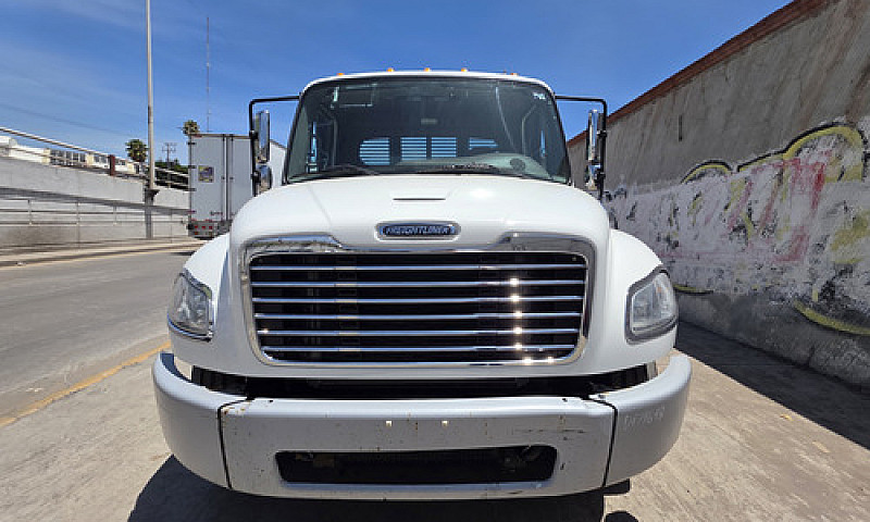 Camion Freighliner M...