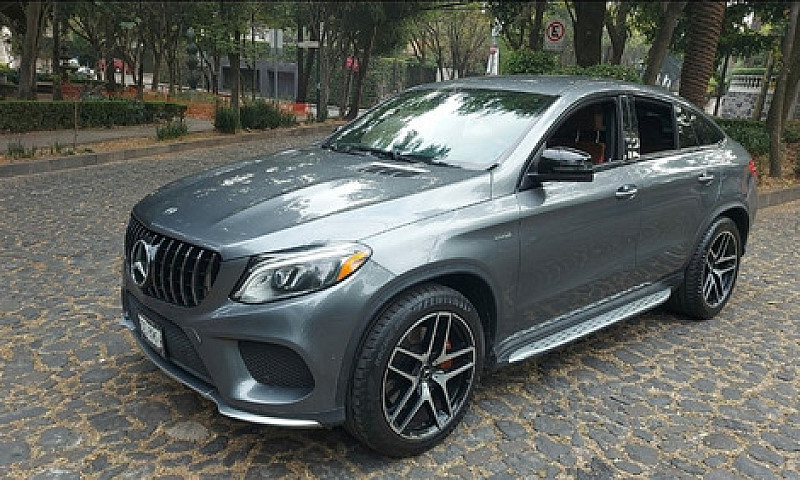 Mercedes-Benz Clase ...