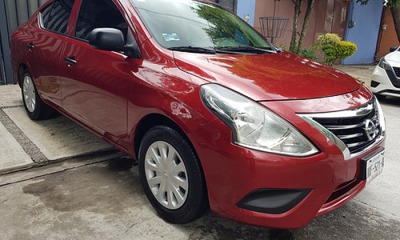 Nissan Versa 1.6 Dri...