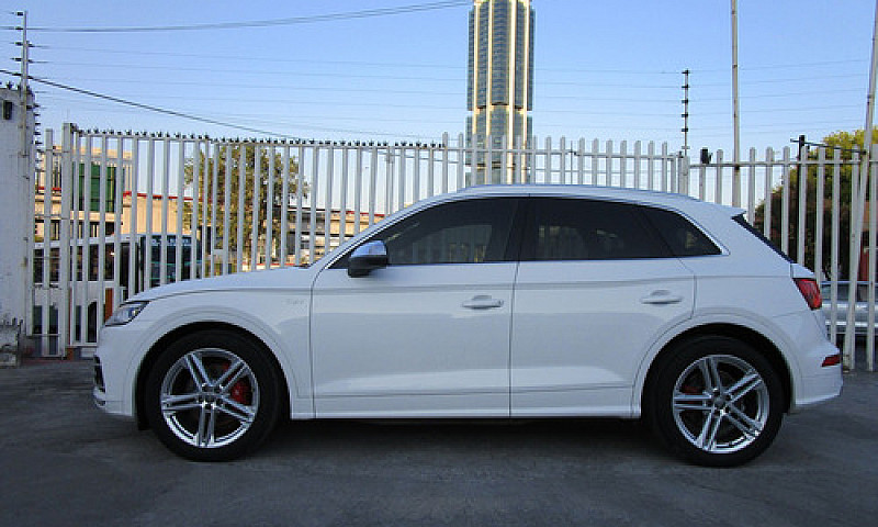 Audi Q5 2018 3.0 V6 ...
