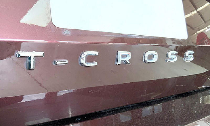 Volkswagen T-Cross 2...