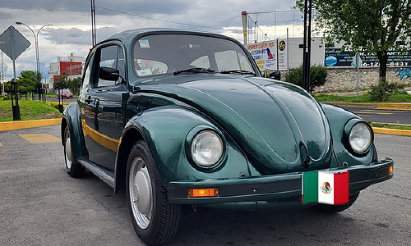 Volkswagen Sedan 1.6...