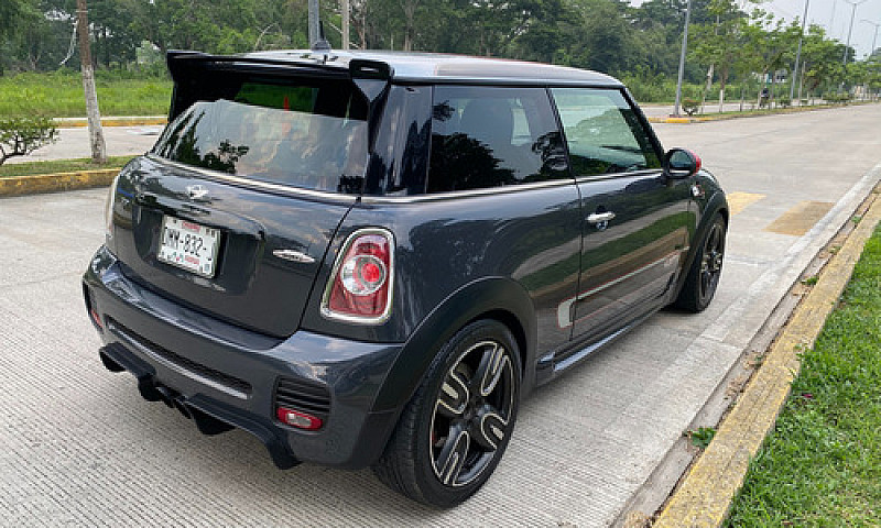Mini John Cooper Wor...