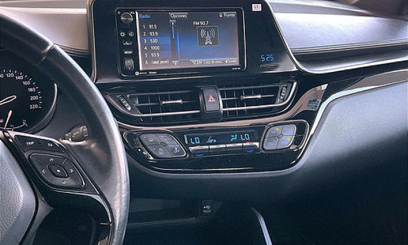 Toyota C-Hr 2018...