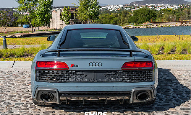 Audi R8 2020...