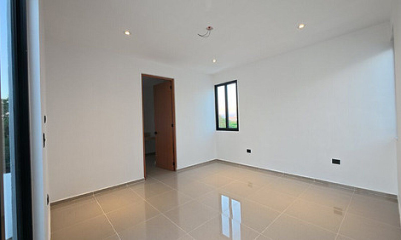 Casa En Venta En Mér...